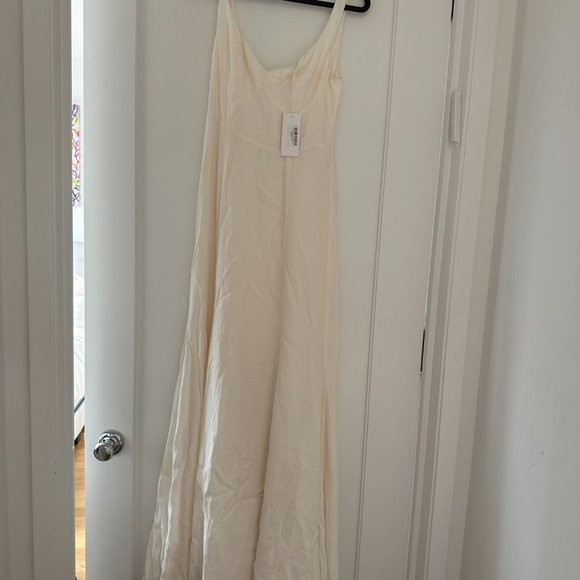 Reformation Lecce Maxi Crepe Dress Sz 4 Ivory Scoop Neck Full Skirt w/ Train - Picture 7 of 15